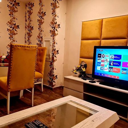 Royal Residencia Centaurus Apartment Islamabad Bagian luar foto