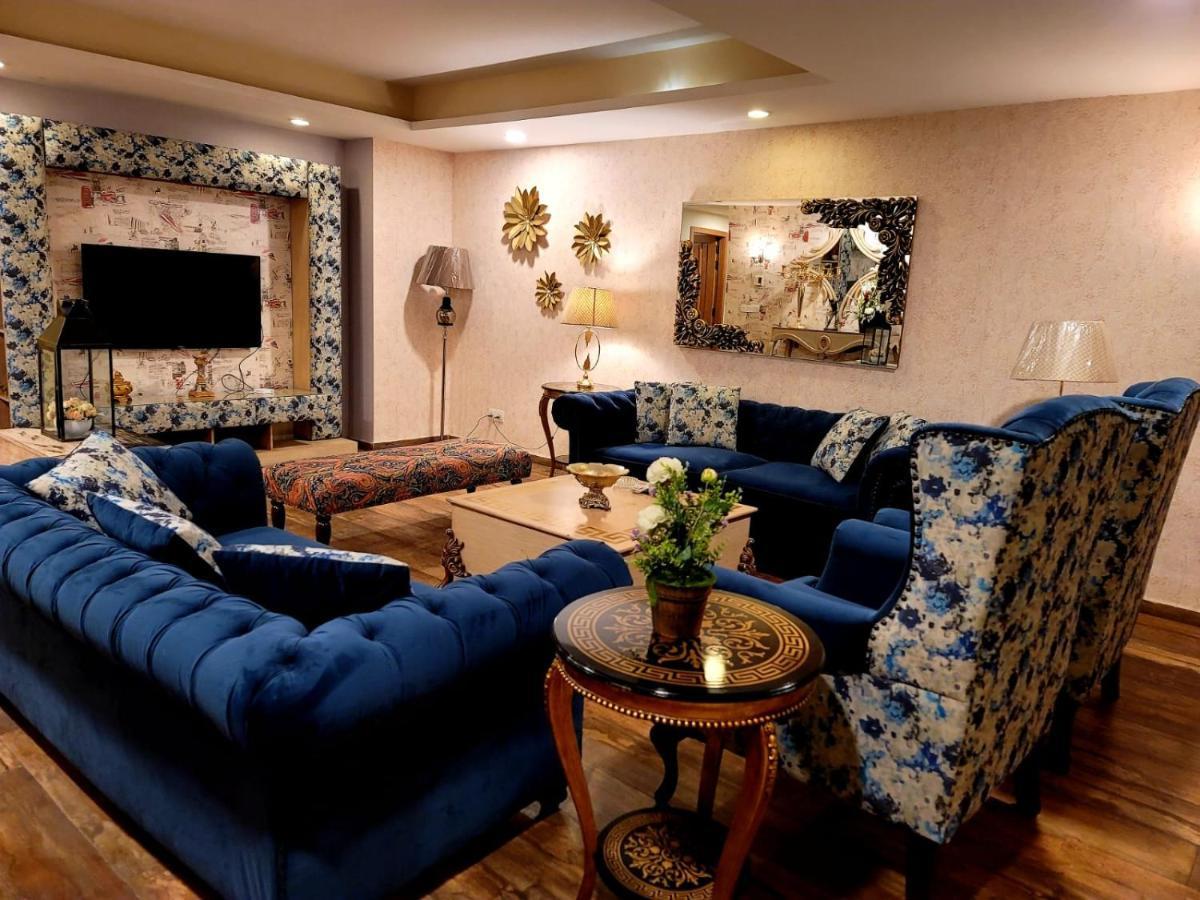 Royal Residencia Centaurus Apartment Islamabad Bagian luar foto