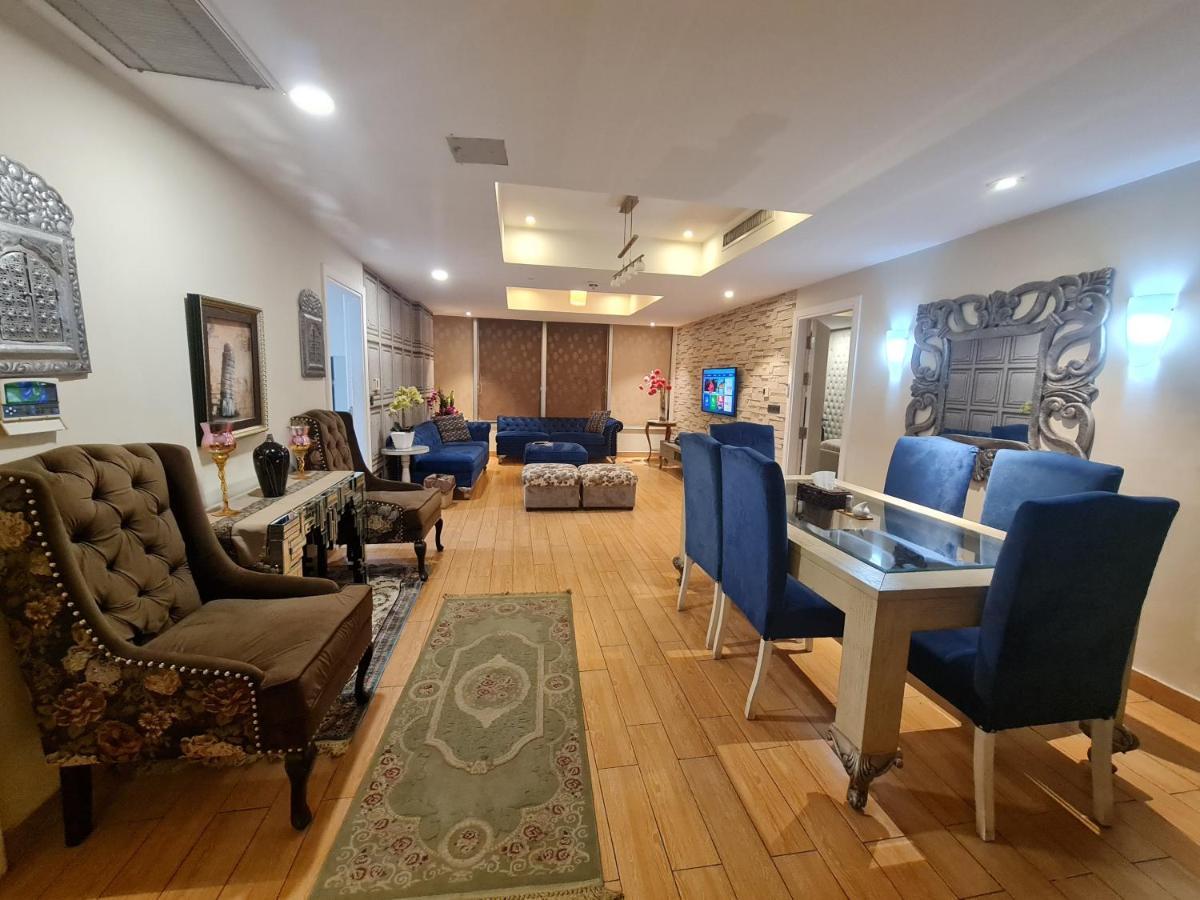 Royal Residencia Centaurus Apartment Islamabad Bagian luar foto