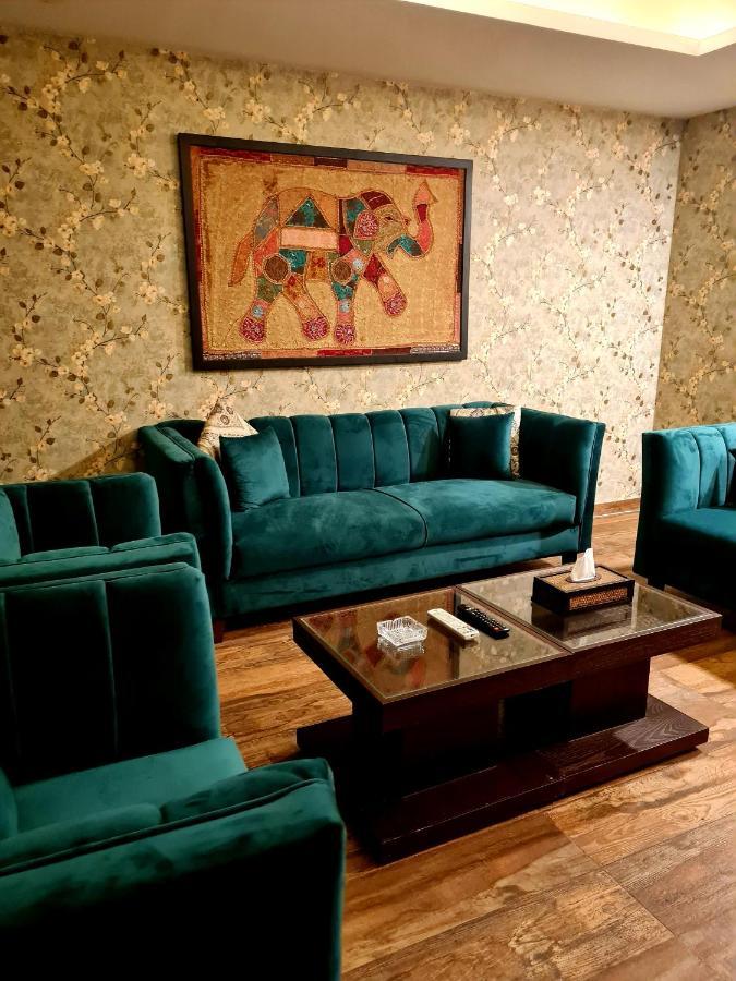 Royal Residencia Centaurus Apartment Islamabad Bagian luar foto