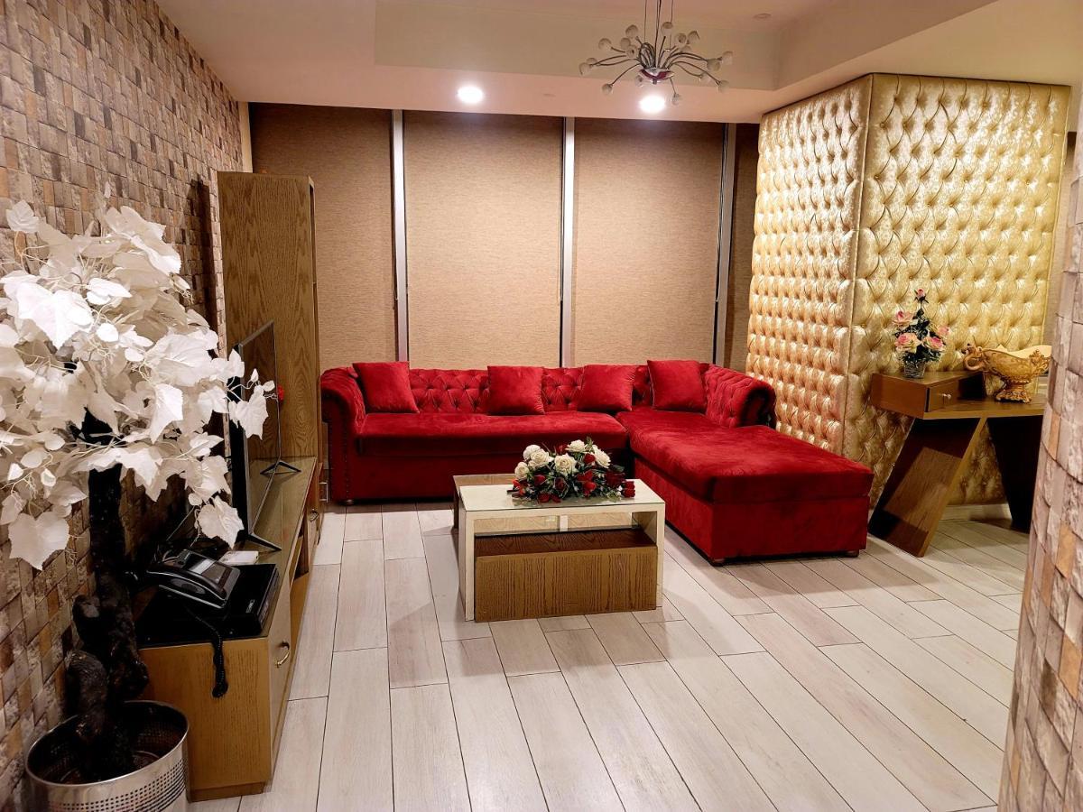 Royal Residencia Centaurus Apartment Islamabad Bagian luar foto