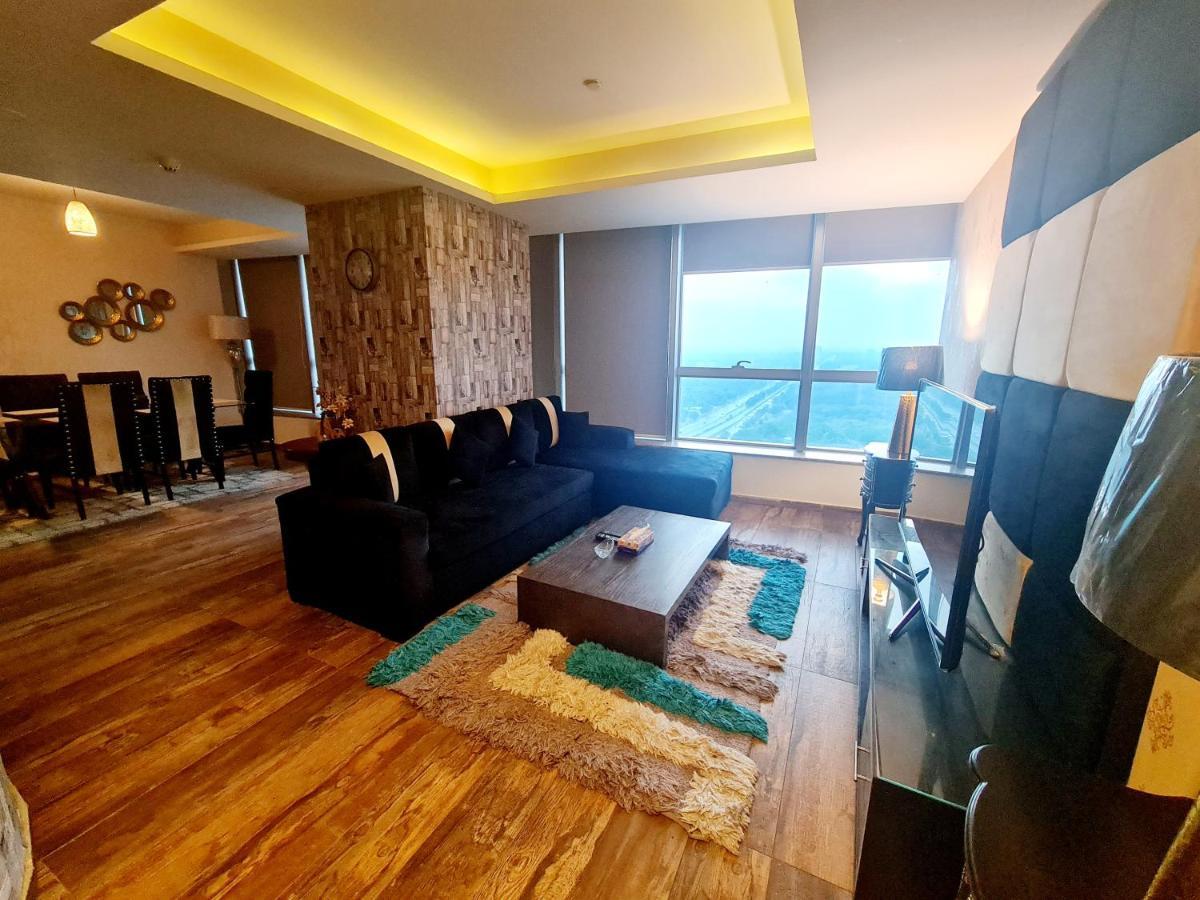 Royal Residencia Centaurus Apartment Islamabad Bagian luar foto