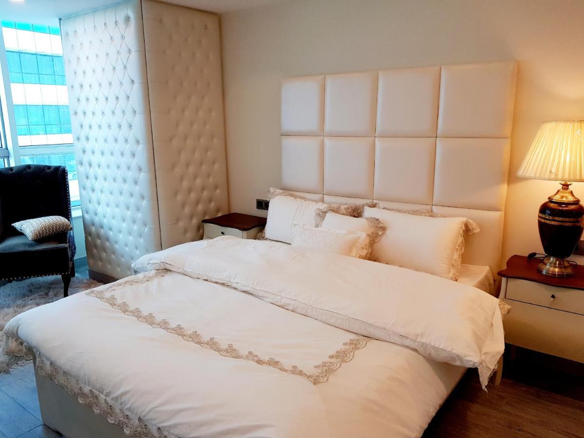 Royal Residencia Centaurus Apartment Islamabad Bagian luar foto