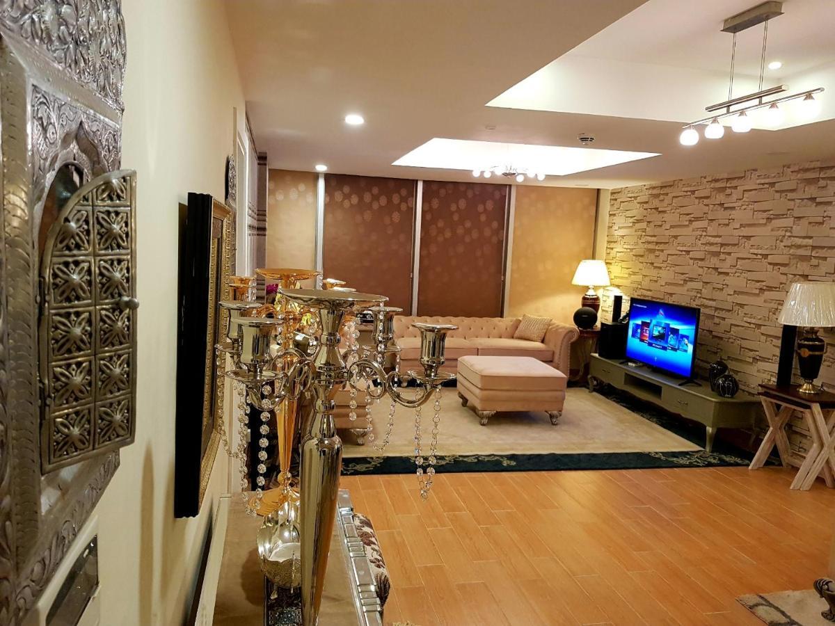 Royal Residencia Centaurus Apartment Islamabad Bagian luar foto