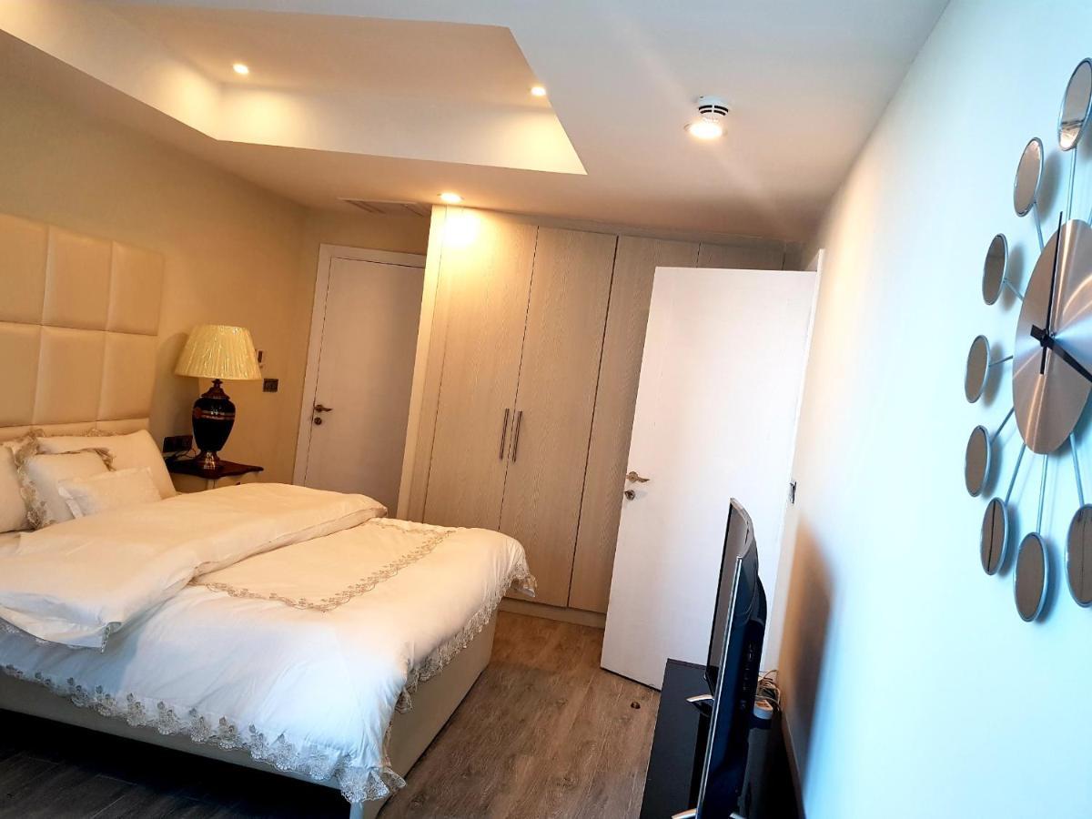 Royal Residencia Centaurus Apartment Islamabad Bagian luar foto