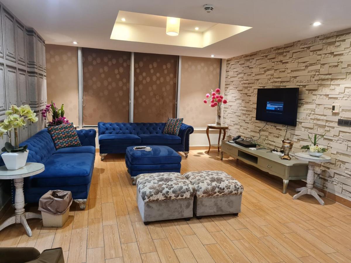 Royal Residencia Centaurus Apartment Islamabad Bagian luar foto