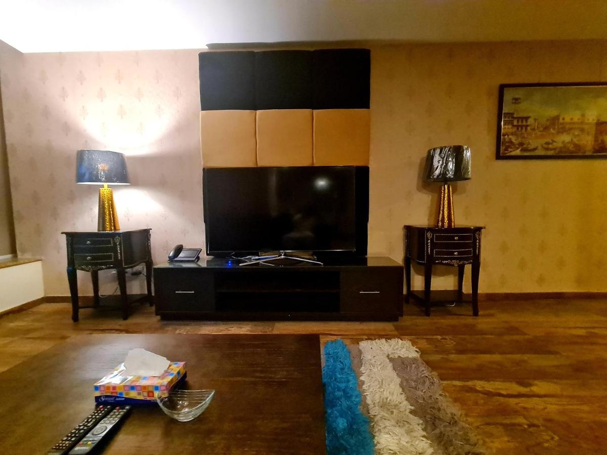 Royal Residencia Centaurus Apartment Islamabad Bagian luar foto